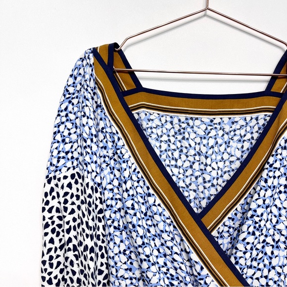 Anthropologie Blue and White Patterned Blouse - Picture 5 of 11